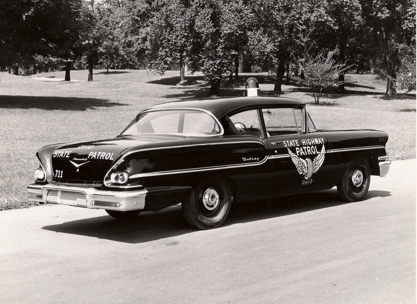 copcar dot com - The home of the American Police Car - Photo Archives