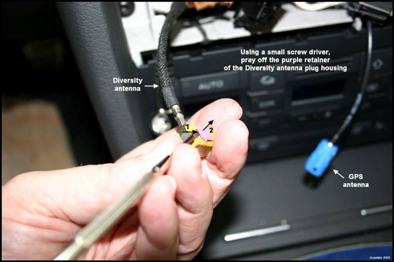 DIY: Symphony II to RNS-E (OEM DVD based Navigation) zafira stereo wiring diagram 